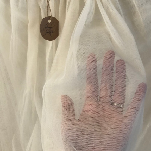 Skirt - Picture 3 of 4